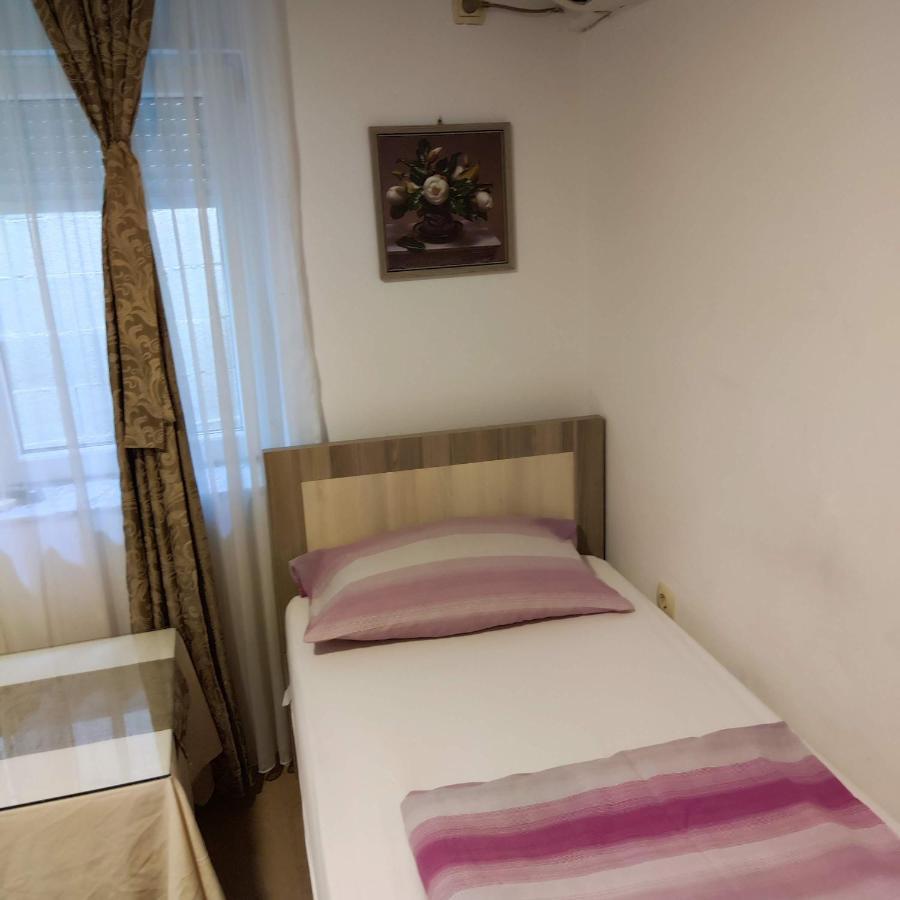 Apartments And Rooms Lena Mostar Ngoại thất bức ảnh