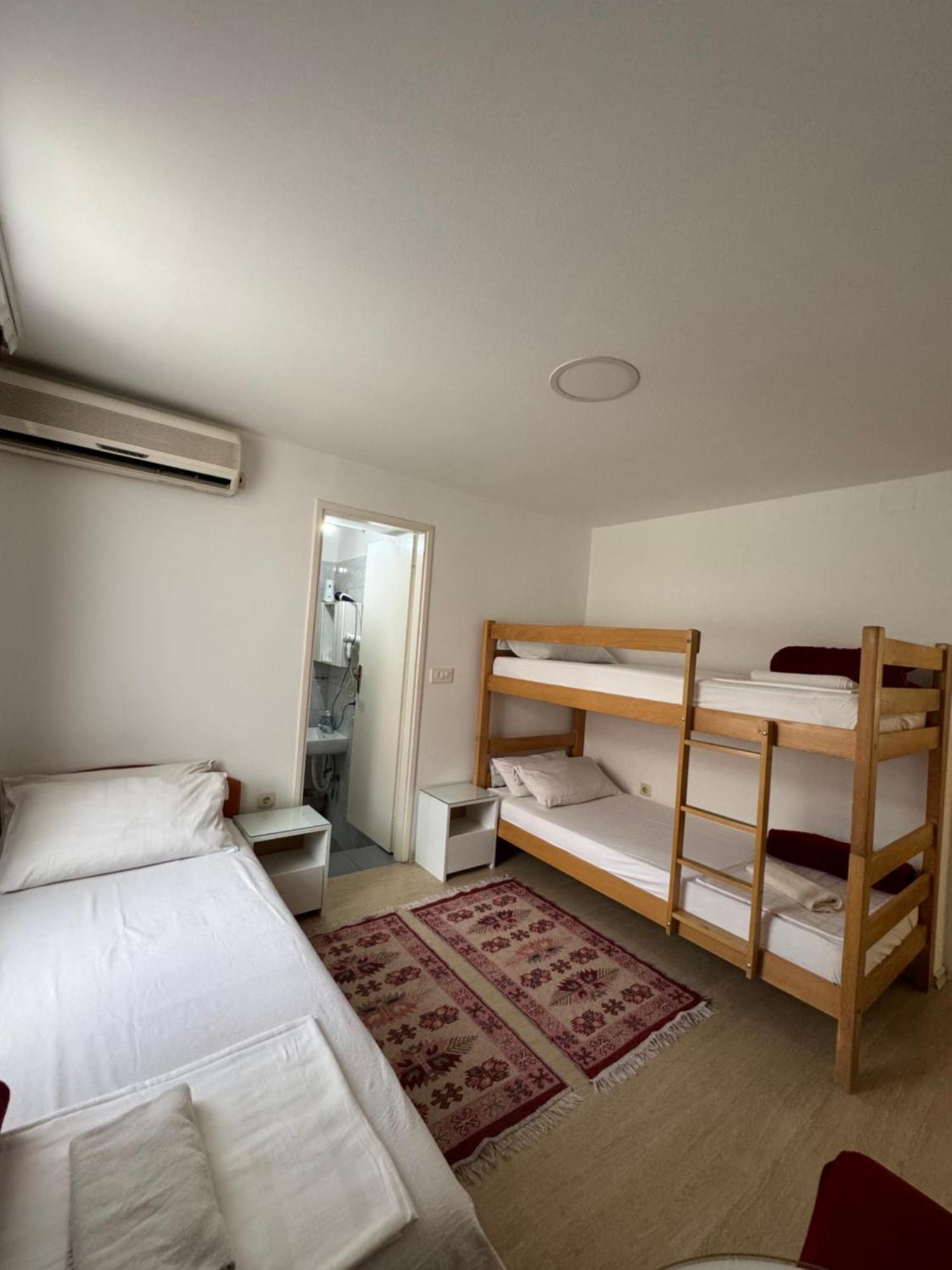 Apartments And Rooms Lena Mostar Ngoại thất bức ảnh