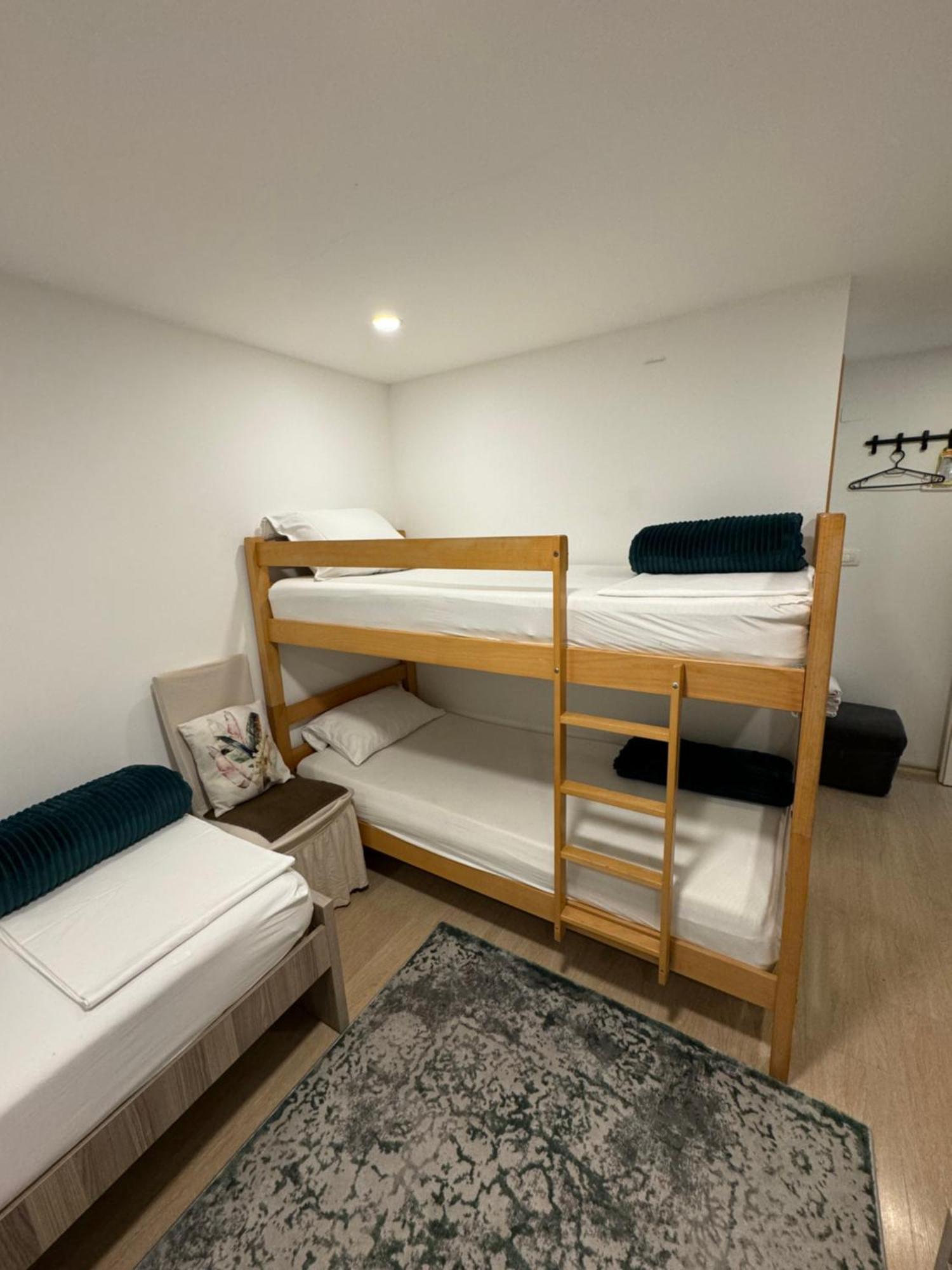 Apartments And Rooms Lena Mostar Ngoại thất bức ảnh