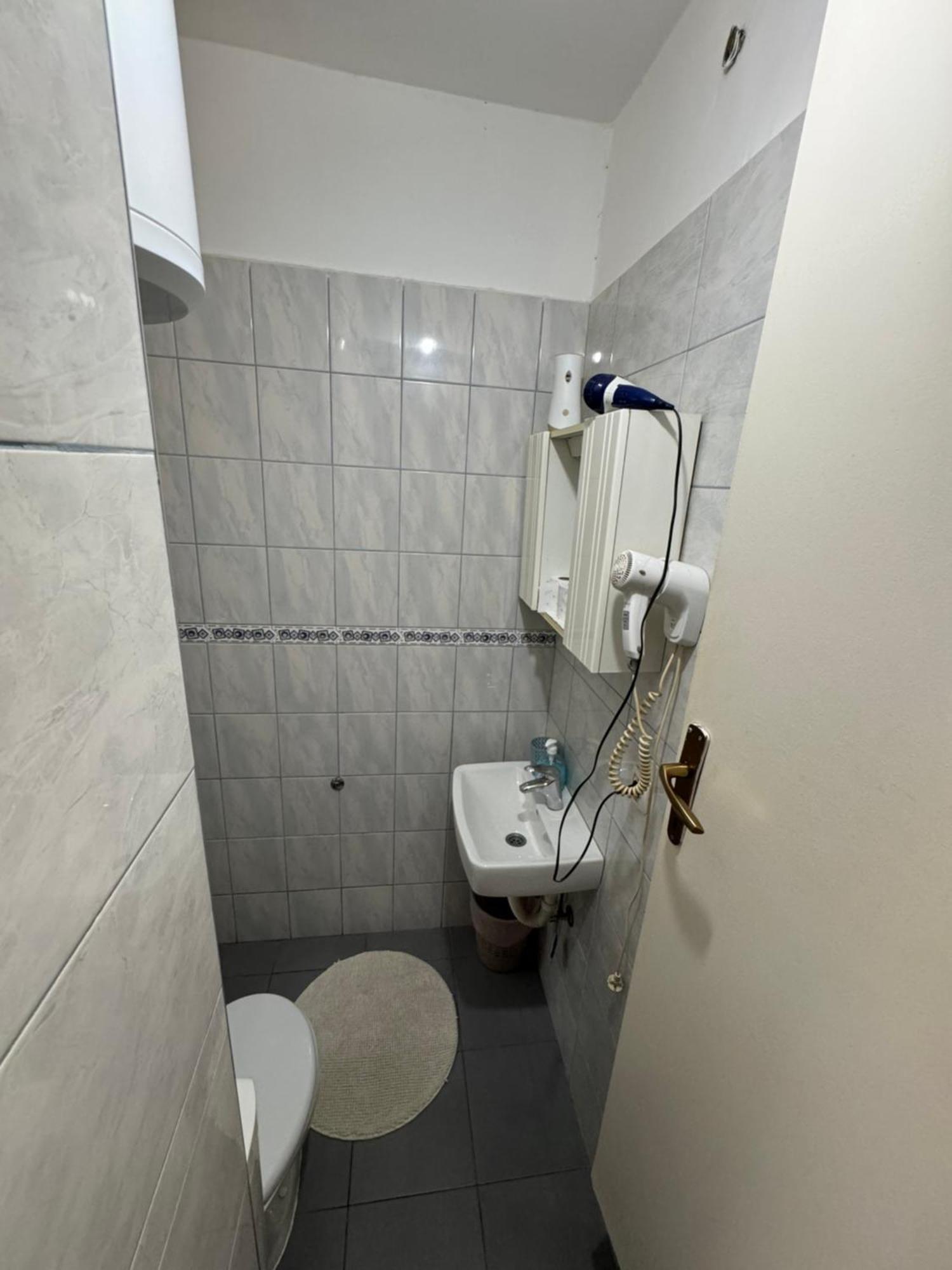 Apartments And Rooms Lena Mostar Ngoại thất bức ảnh